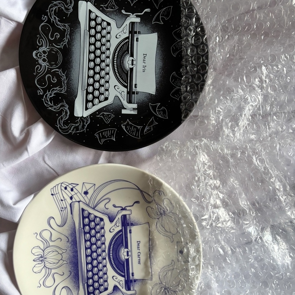 Illumicrate Divine Rivals Black and White Typewriter Design Plates